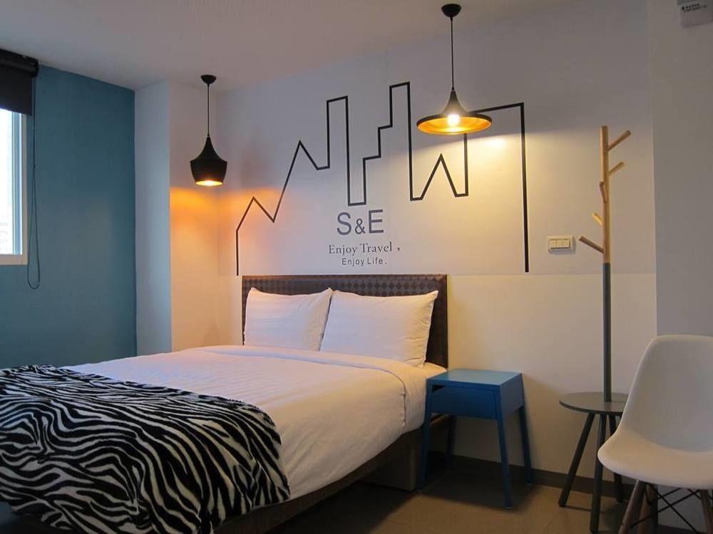 S&E Hotel Tainan Exterior foto