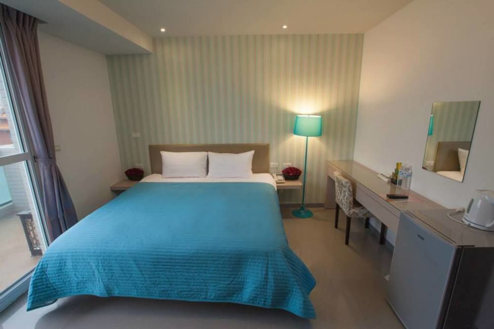 S&E Hotel Tainan Exterior foto